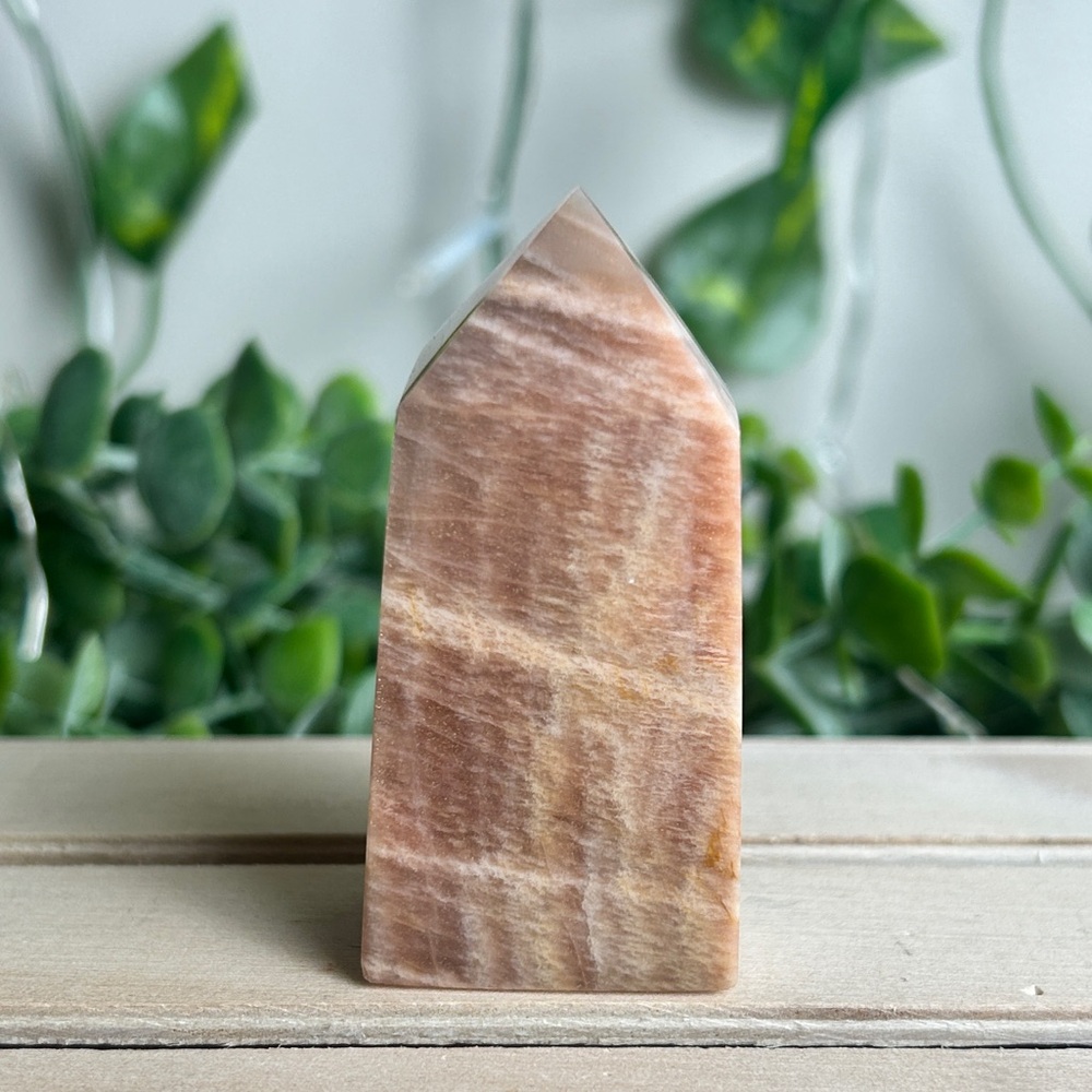 Sunstone in Peach Moonstone Point B